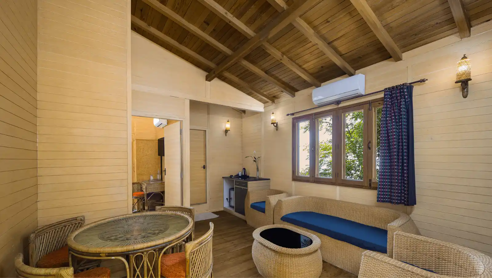 2 Room Wooden Cottage